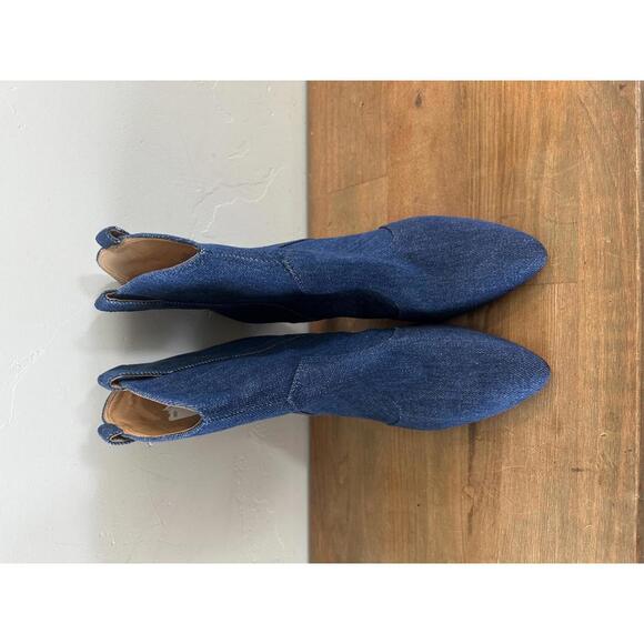 NEW Marc Fisher LTD Carissa Pull On Ankle Bootie Navy Denim Women’s size 7.5 - Picture 3 of 14